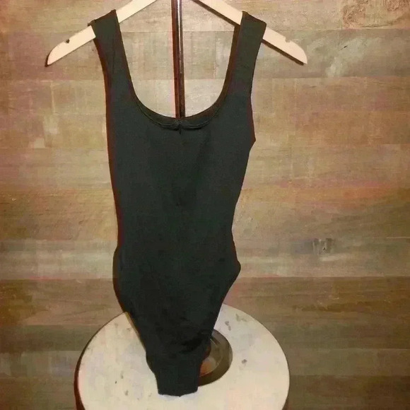 Black body suit with cutouts - S - Picture 2 of 3